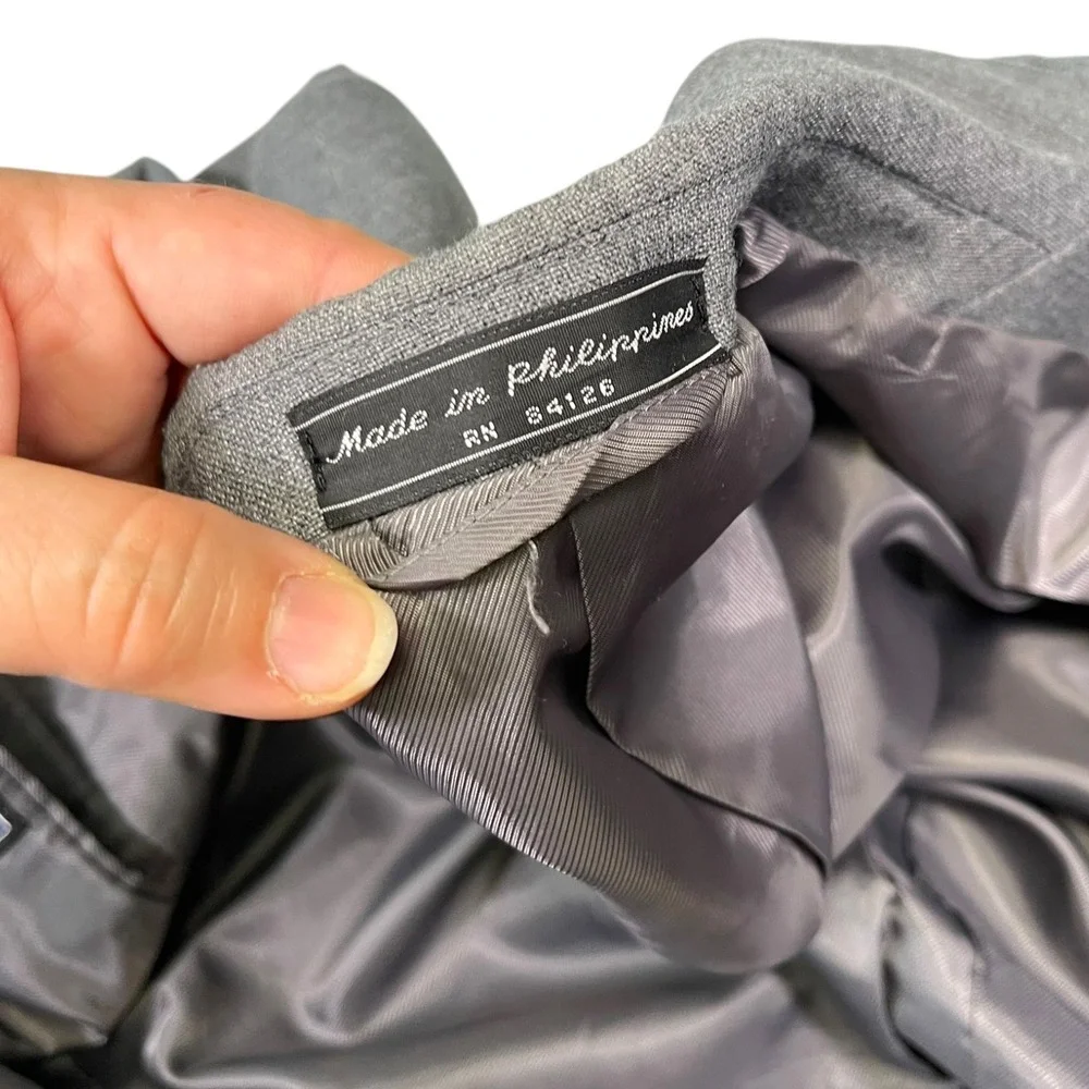 Meeting Street 44R Gray Blazer Two Button Lined Professional Dark Academia